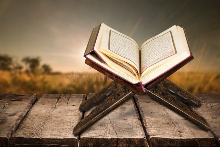 quran-book-ramadan-muslim-isolated-islam-relief-61560191